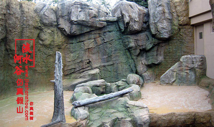 山東菏澤私家愛犬樂園塑石假山制作狗舍像山里一樣