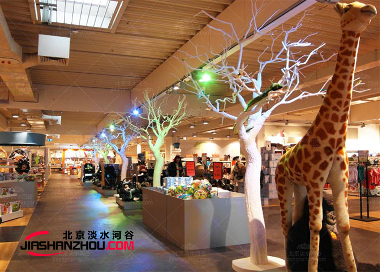 仿真樹大樹假樹酒店室內裝飾布局怪不得是受歡迎的裝飾之一