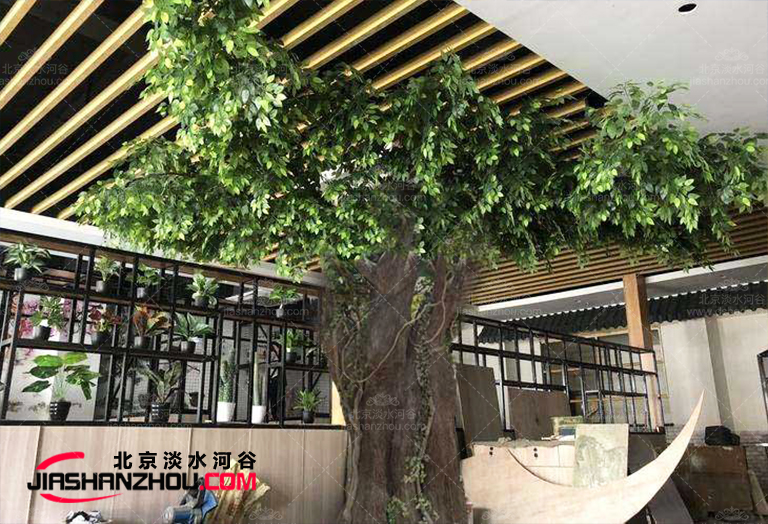 仿真樹滕管現在每棵假樹上都使用國外也在用