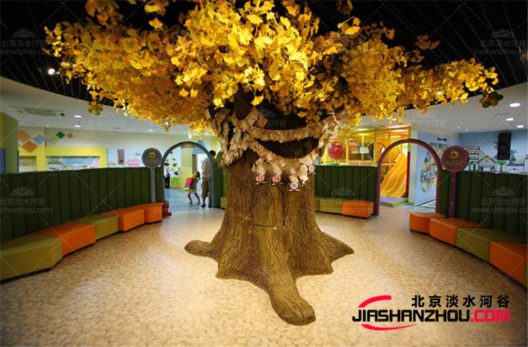 銀杏仿真樹使您的秋日呈現多悅目娛心