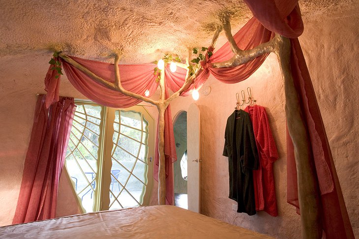 山洞裝飾效果是現代時髦的流行款