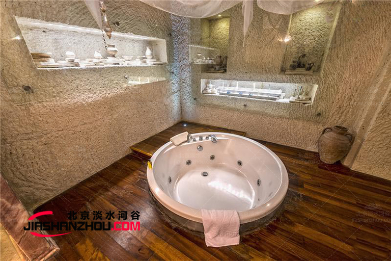 仿真巖洞酒店浴室創意設計方案又有新案例了