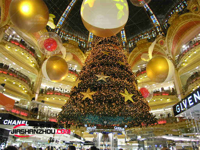 仿真樹廠家探究創意圣誕樹仿真樹的有趣起源