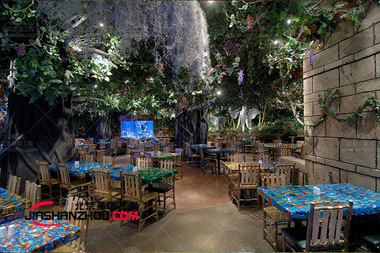 如何合理規劃您的戶外仿真樹景觀空間