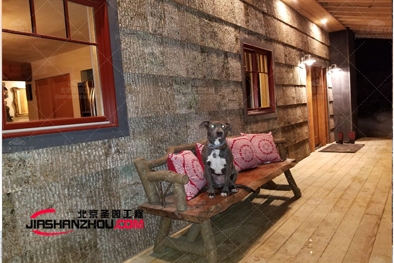 天津中北假日仿真樹皮酒店專注高端設計每一處細節