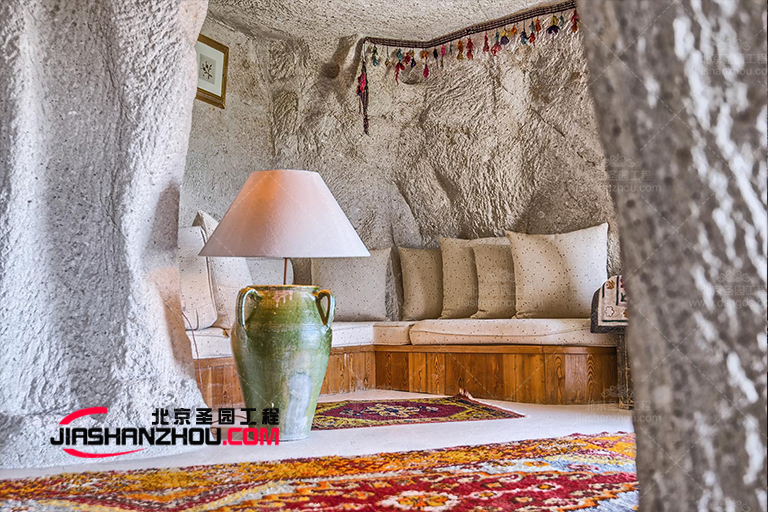 北京廠家的洞穴主題鹽療別墅畫廊為您的酒店空間提供設計靈感