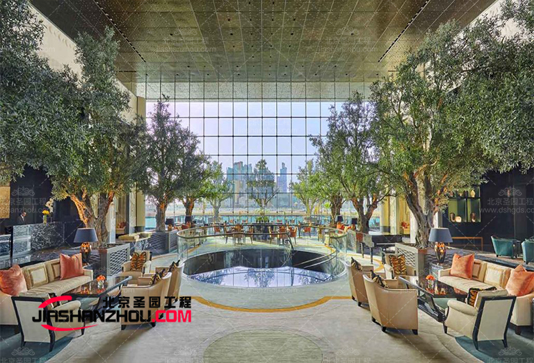 用托斯卡納f 格仿真樹景觀設(shè)計(jì)改造室內(nèi)外空間包括露臺(tái)