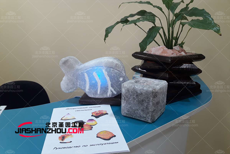 仿真鹽洞別墅散發著傳統f 格優雅氛圍及現代時尚干凈外觀