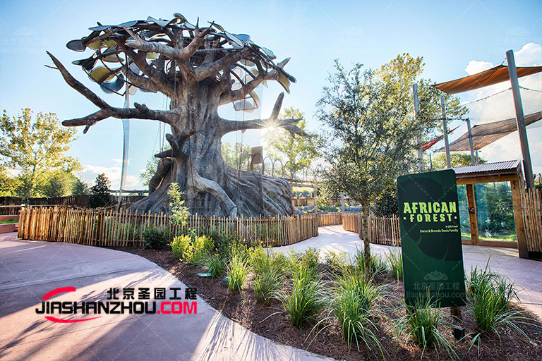 多款人造仿真樹(shù)抗紫外線(xiàn)作用室內(nèi)或室外都適合使用