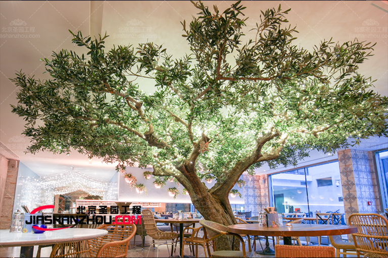 景觀裝飾中人造仿真樹的身影無處不在