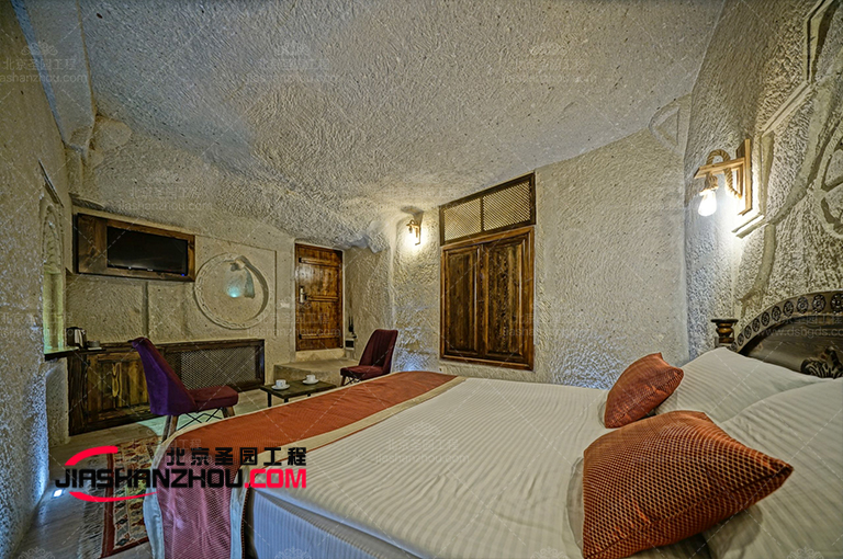 線條流暢的仿真窯洞民宿是一種非?，F代簡約的設計方式