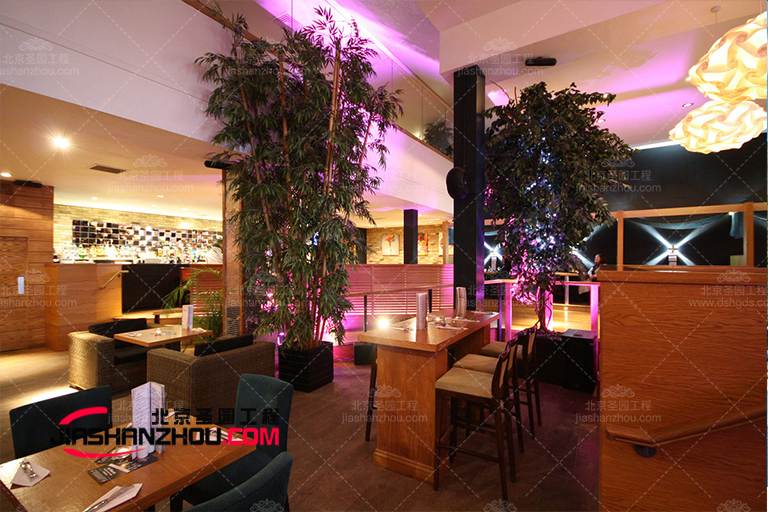 f 格特的人工仿真樹有著非凡的美麗和優雅