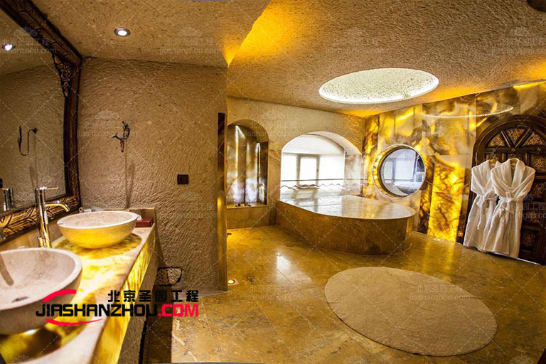 現(xiàn)代時(shí)尚的仿真洞穴主題酒店山洞浴室是如何制作的