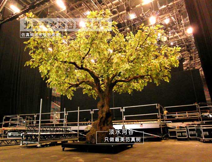 仿真樹替代真樹環保安全、美觀多樣、性價高