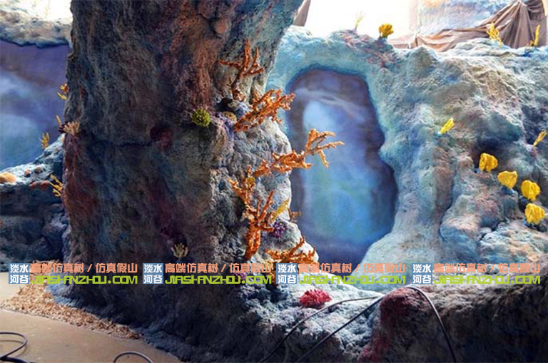 水泥假山.jpg 水泥假山