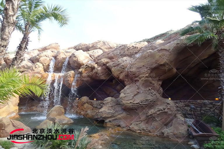 塑石假山.jpg 塑石假山