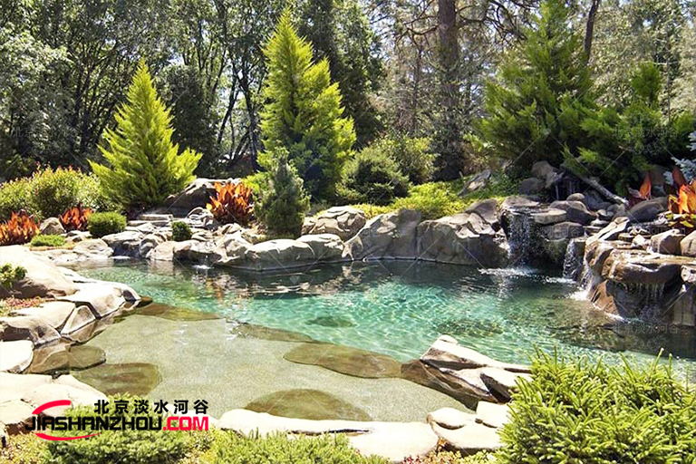 塑石假山.jpg 塑石假山