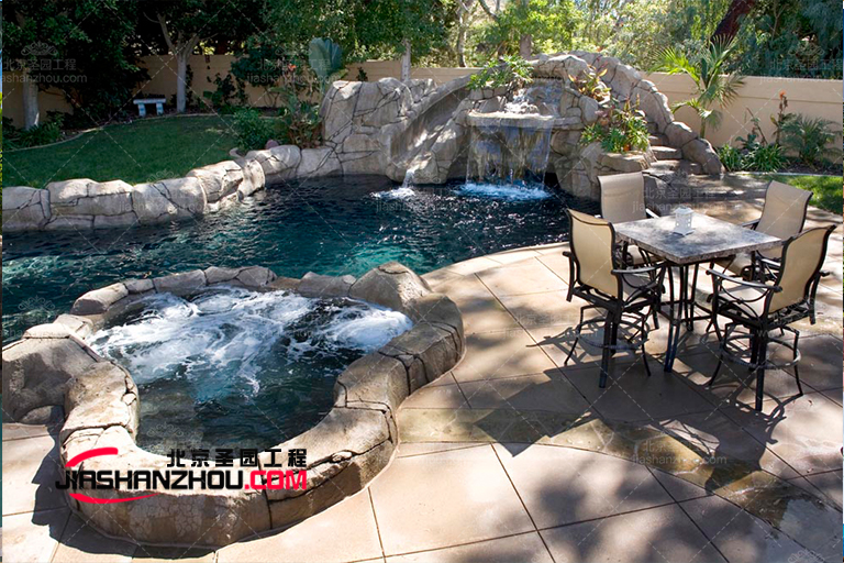 塑石假山.jpg 塑石假山