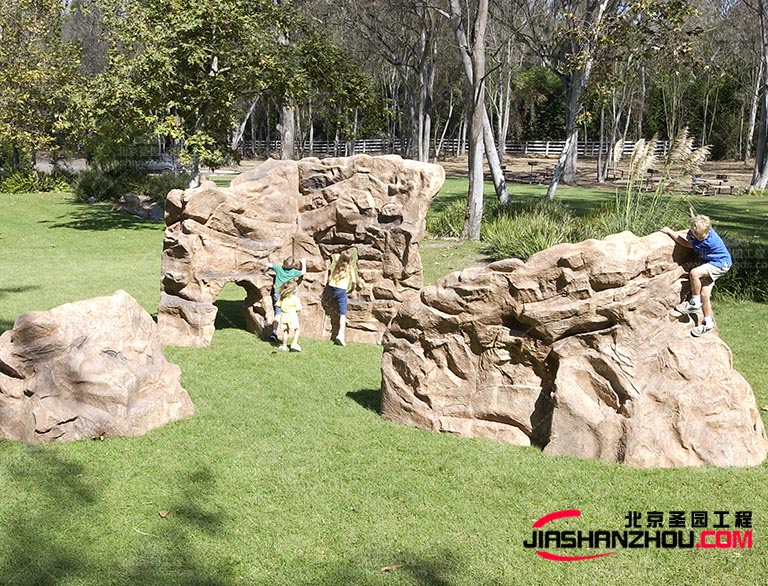 塑石假山.jpg 塑石假山