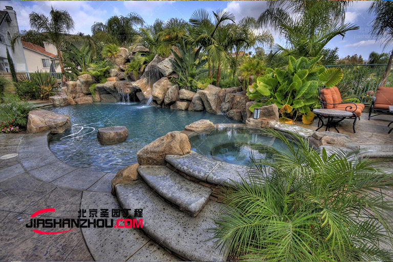 水泥假山.jpg 水泥假山.jpg