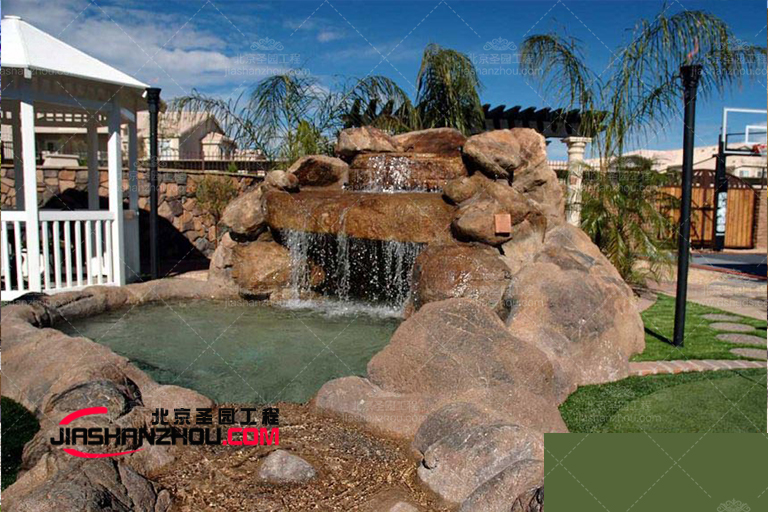 仿真假山.jpg 仿真假山