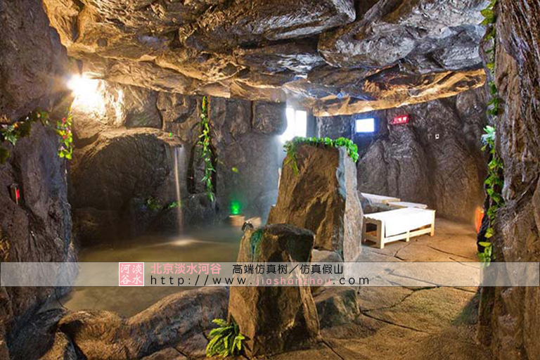 仿真假山.jpg 仿真假山